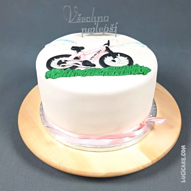 sladký narozeninový dort pro cyklistu