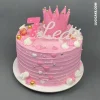 narozeninový dort s korunkou
